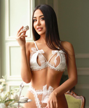Veronika Glamour - escort review from Athens, Greece