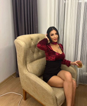 Ozge  - escort review from Istanbul, Turkey