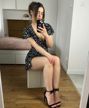 Polina - escort review from Istanbul, Turkey