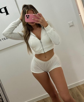 Gamze - escort review from Istanbul, Turkey